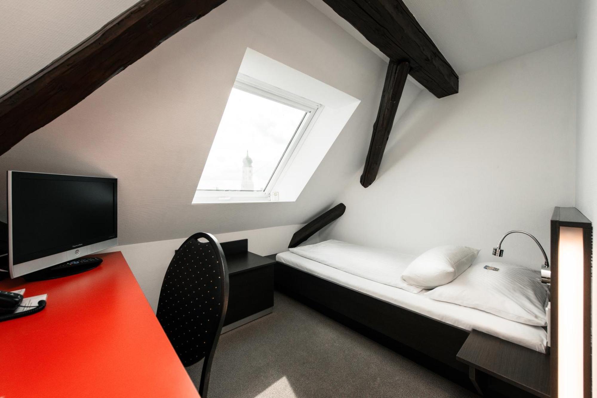 Hotel & Restaurant Ochsen Merklingen Luaran gambar